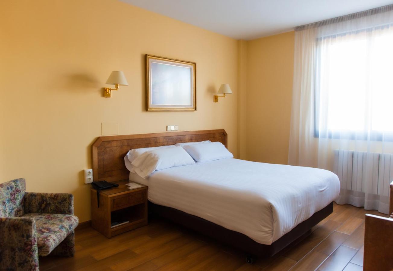 Hotel Don Carmelo Ávila Εξωτερικό φωτογραφία