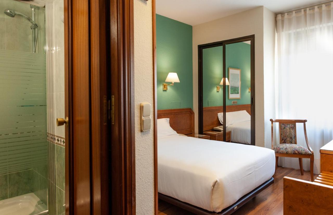 Hotel Don Carmelo Ávila Εξωτερικό φωτογραφία